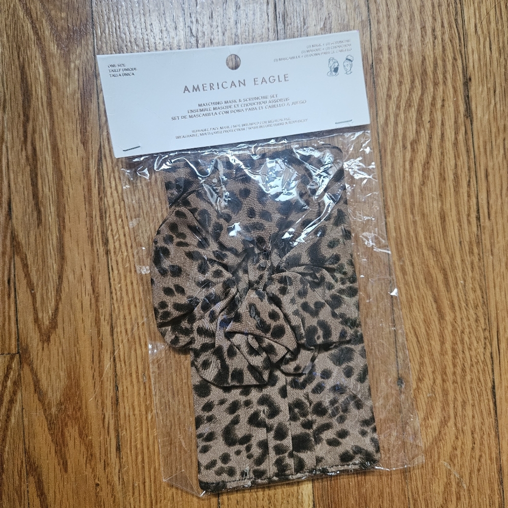 AMERICAN EAGLE Matching Mask and Scrunchie Set NEW in Packaging